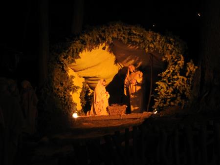 Utrinki iz druge uprizoritve predstave Božična noč, odigrane 5.1.2019 52